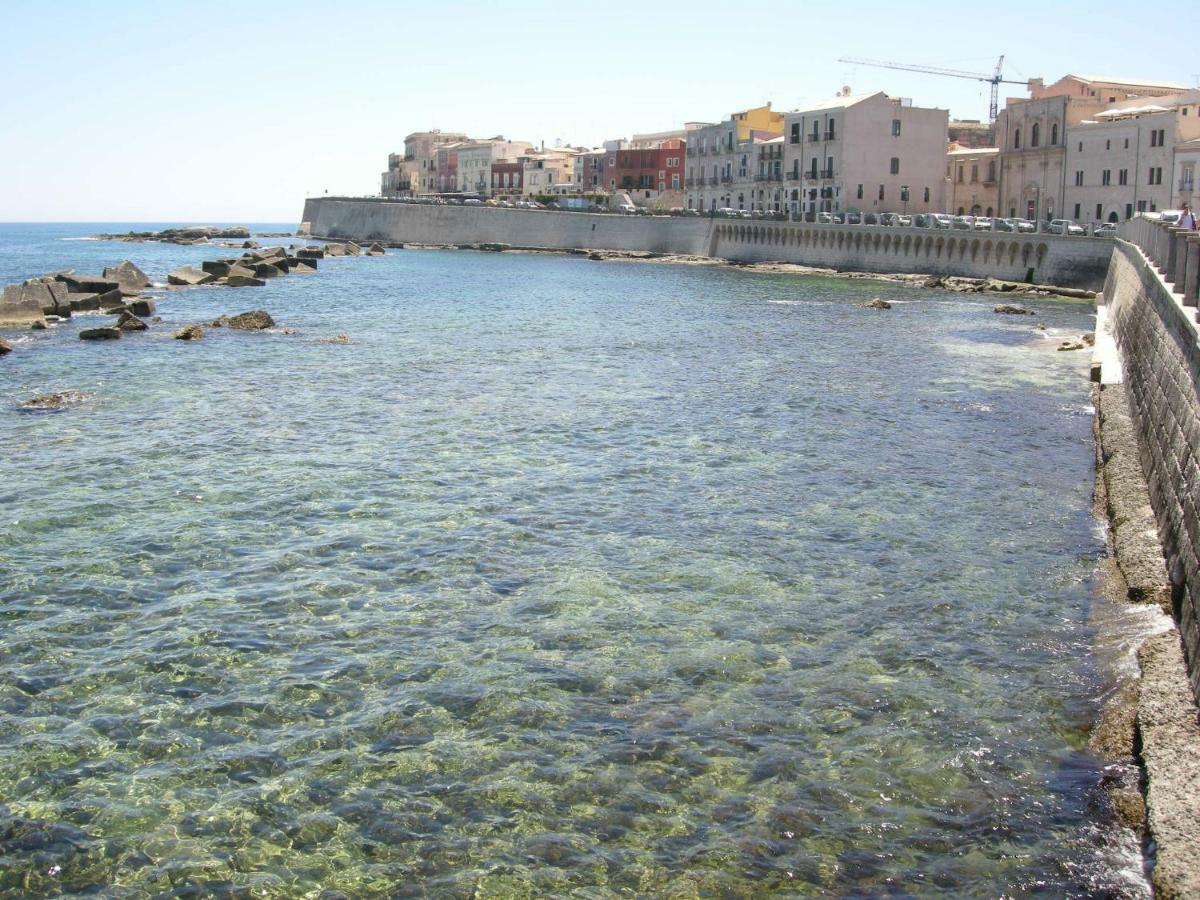 Syracuseapartments Il Piave Di Siracusa Appartamento Per 6 Persone Vicino Ad Ortigia A 200M Dal Mare Eksteriør billede