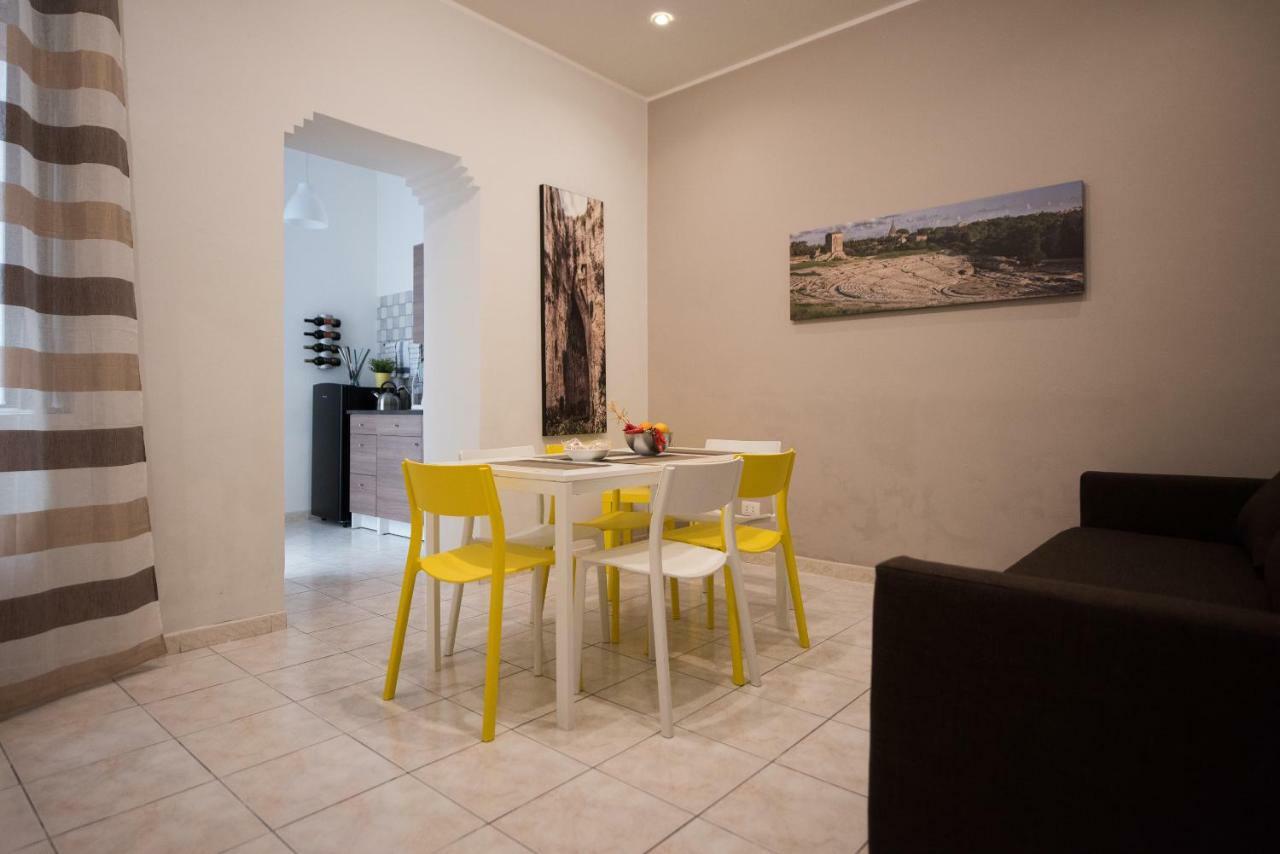 Syracuseapartments Il Piave Di Siracusa Appartamento Per 6 Persone Vicino Ad Ortigia A 200M Dal Mare Eksteriør billede